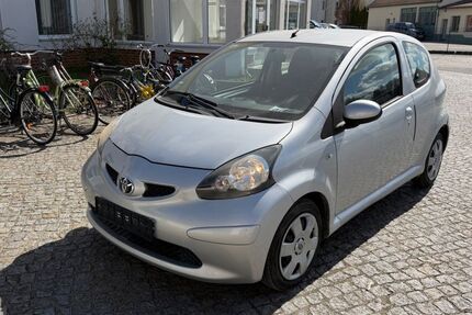 Toyota Aygo (X) 157.442 km 1.990 &euro; Luckau 15926