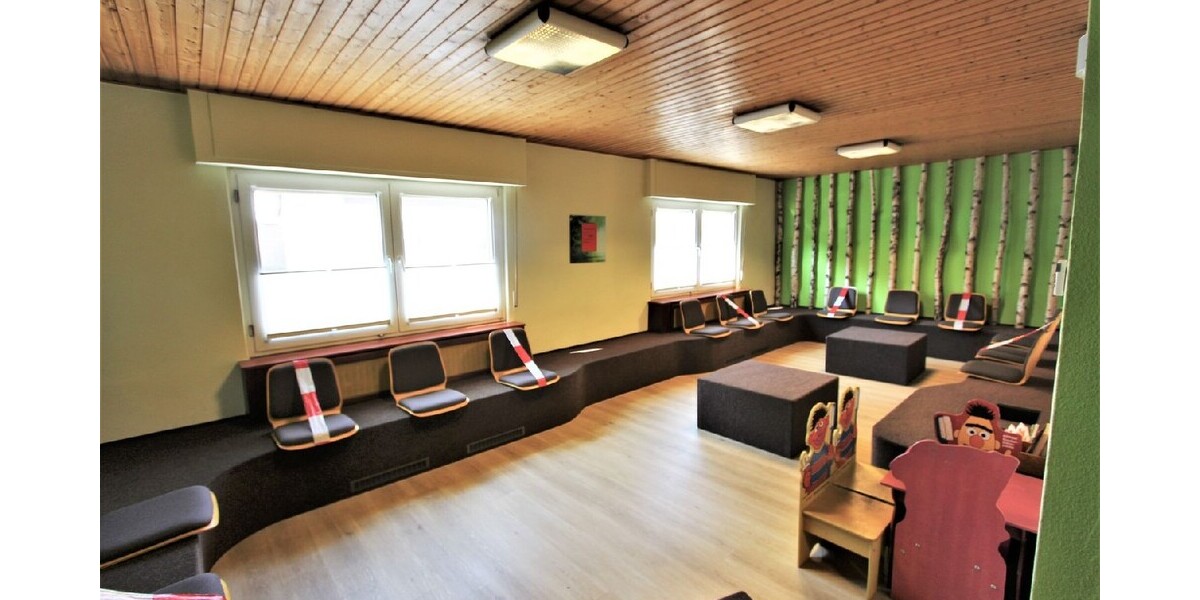 albero:) Arzt, Rechtsanwalt, Notar, Praxis etc. 8 zimmer