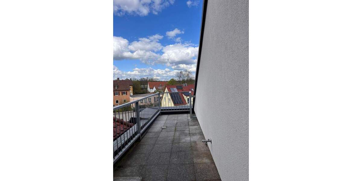 Etagenwohnung Feucht - 4 Zimmer, 117 m&sup2;, 410.000&euro; | Angebot:26293016