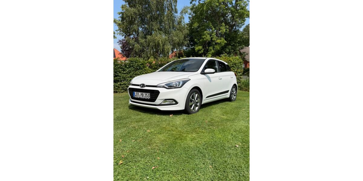 Hyundai i20 152.000 km 7.500 &euro; Südbrookmerland 26624