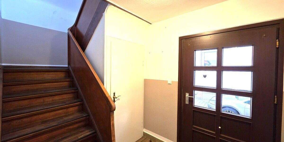 Mehrfamilienhaus, Wohnhaus Vellmar / Frommershausen Frommershausen - 6 Zimmer, 132 m&sup2;, 299.000&euro; | Angebot:25276828