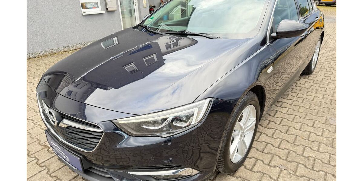 Opel Insignia 192.000 km 8.690 &euro; Essingen (Bei Aalen) 73457