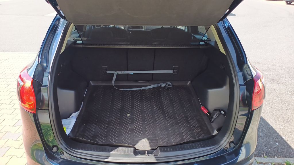 Mazda CX-5 93.000 km 12.800 &euro; Nassau 56077