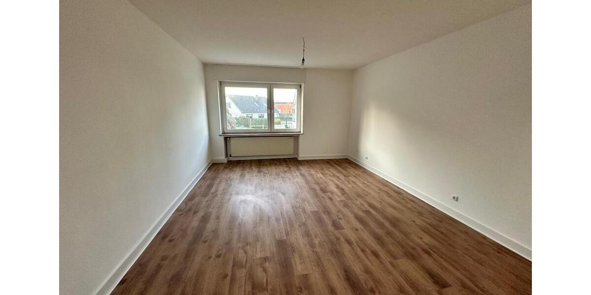 Schöne, große, helle 3ZKB Wohnung 115qm in Bad Wünnenberg-Haaren zimmer