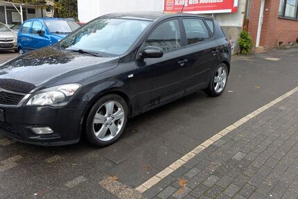 Kia ceed / Ceed 170.000 km 3.450 € Mülheim-Ruhr 45473