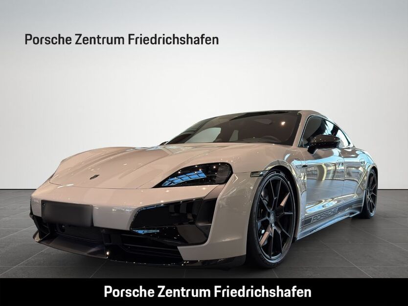 Porsche Taycan 9.900 km 202.880 € Friedrichshafen 88045