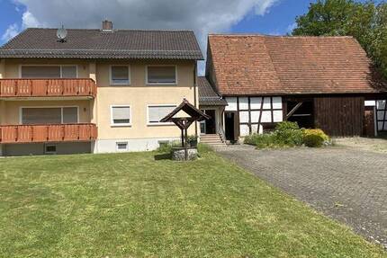 Haus Emskirchen / Brunn Brunn - 8 Zimmer, 218 m&sup2;, 379.000&euro; | Angebot:26751762