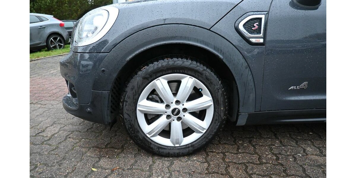 Mini Cooper S Countryman All4 Aut Pano Navi Leder LED 67.000 km 22.700 &euro; Seevetal - Hittfeld 21218