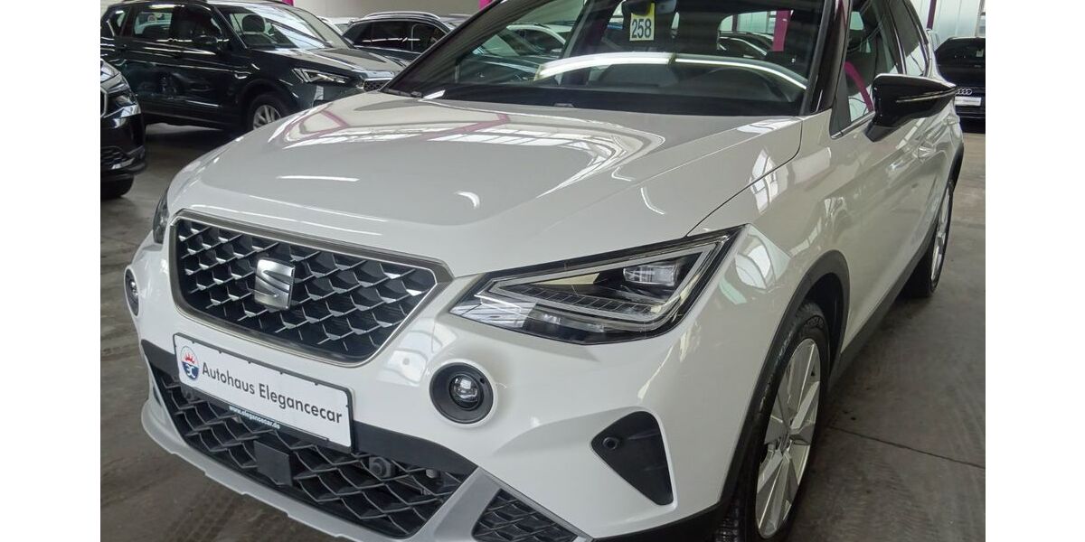 Seat Arona 24.100 km 19.349 &euro; Holzgerlingen bei Stuttgart 71088