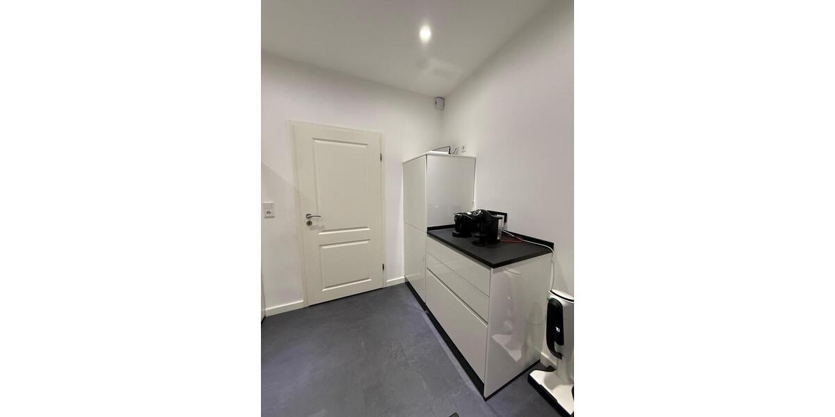 Einfamilienhaus Warendorf - 8 Zimmer, 2 m&sup2;, 2.200&euro; | Angebot:24858437