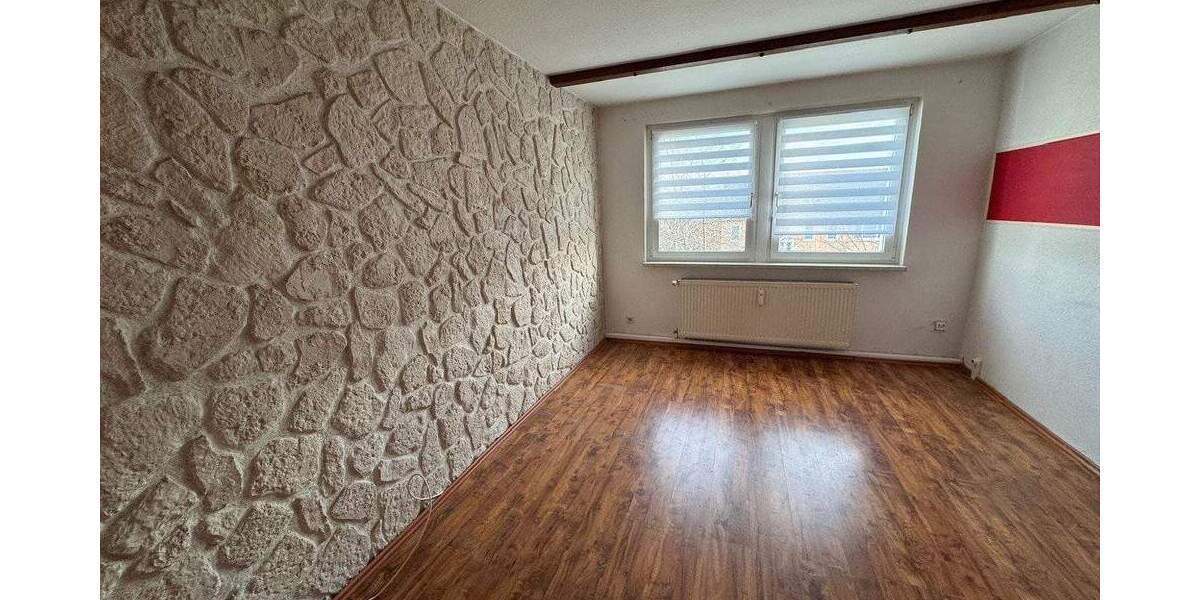 Etagenwohnung Gotha - 4 Zimmer, 106 m&sup2;, 120.000&euro; | Angebot:25386913