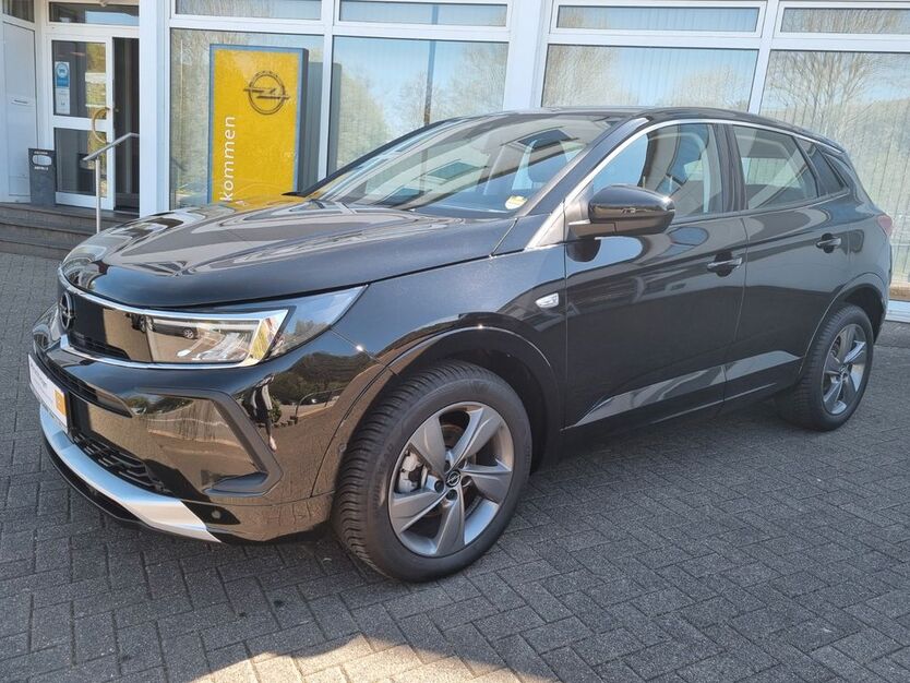 Opel Grandland (X) 29.900 km 22.700 € Pelm 54570