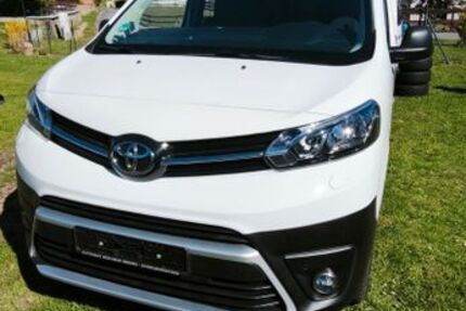 Toyota Proace (Verso) 44.500 km 22.900 &euro; Schöpstal 02829