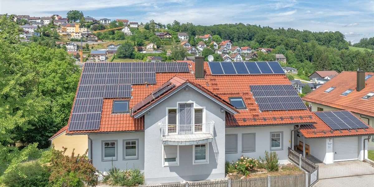 Etagenwohnung Fürstenstein - 5 Zimmer, 145 m&sup2;, 350.000&euro; | Angebot:26903158
