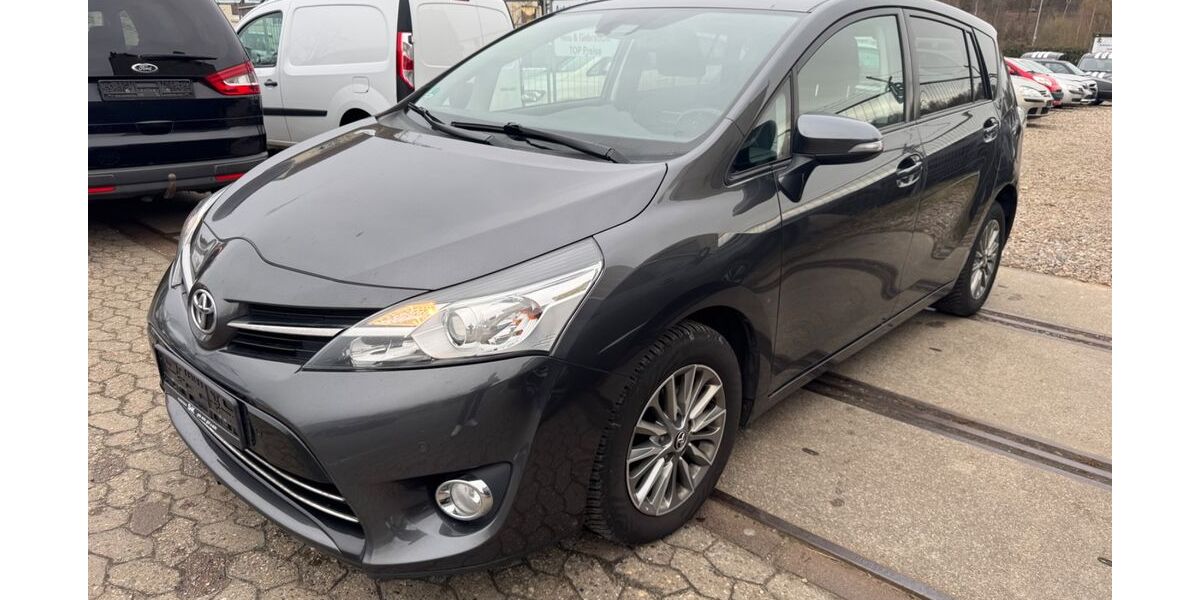 Toyota Verso 315.000 km 5.350 &euro; Buxtehude 21614