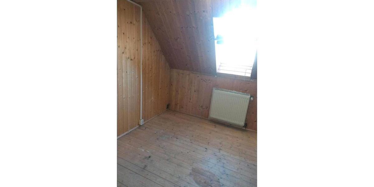 Einfamilienhaus Burg - 6 Zimmer, 145 m&sup2;, 145.000&euro; | Angebot:26037581