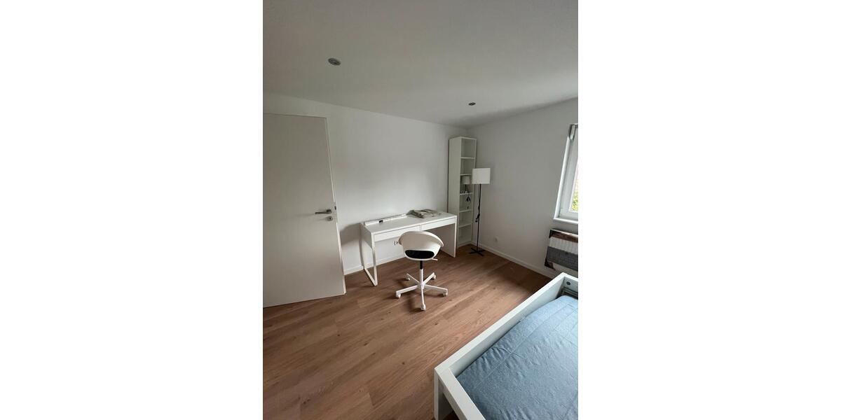 Erdgeschoßwohnung Amberg - 1 Zimmer, 20 m&sup2;, 470&euro; | Angebot:26496164