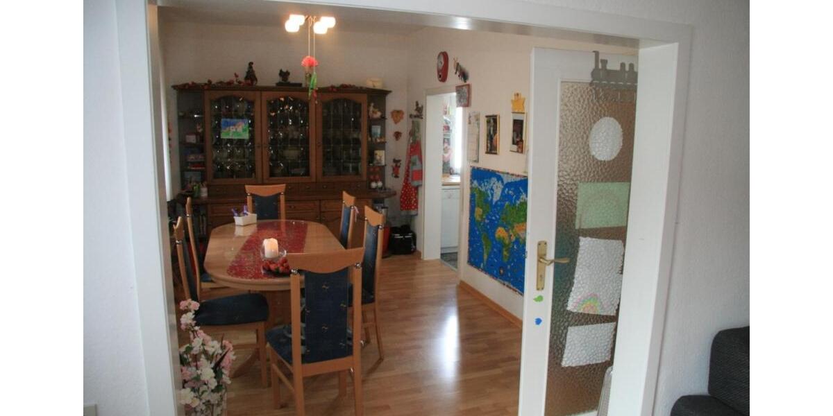 5-Zimmer-Wohnung mit Teilungsmöglichkeit in 2 & 3 Zimmer 5 zimmer