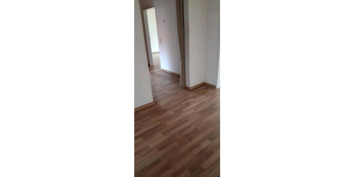 Etagenwohnung Himbergen - 4 Zimmer, 110 m&sup2;, 950&euro; | Angebot:25234906