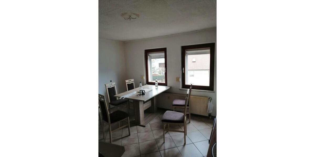 Mehrfamilienhaus, Wohnhaus Marktredwitz - 7 Zimmer, 240 m&sup2;, 175.000&euro; | Angebot:27002651