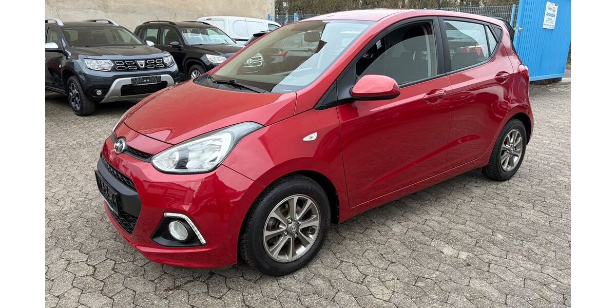 Hyundai i10 82.000 km 7.400 &euro; Saarbrücken 66115
