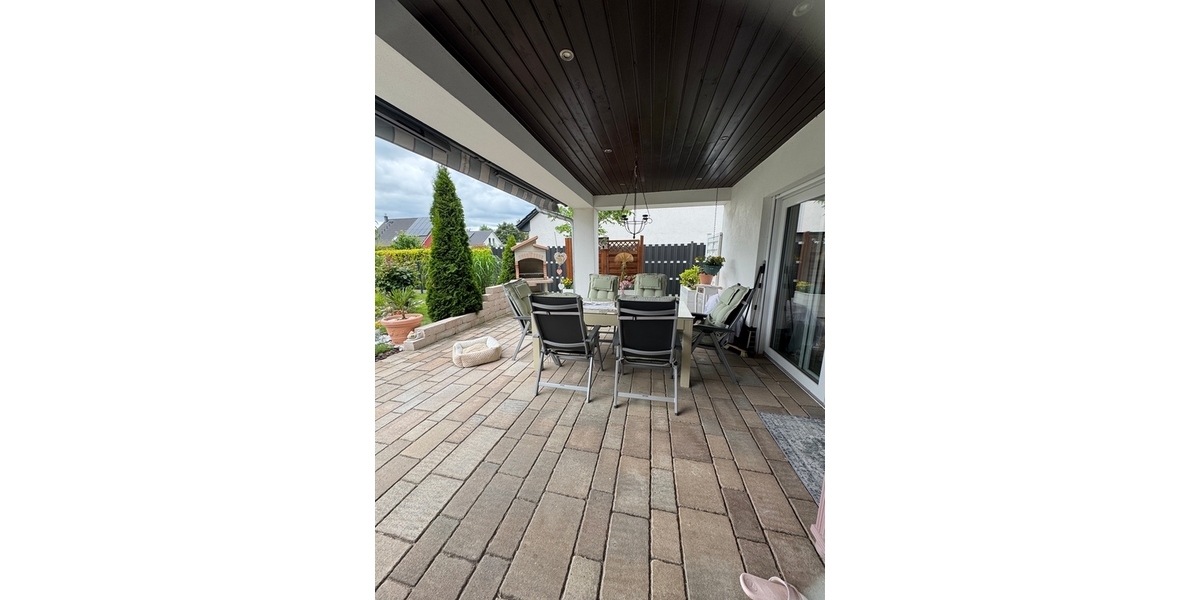 Mediterranes Landhaus mit Wohlfühlgarten und Wellnessbereich in Nauen-Wachow - Einfamilienhaus Nauen | Angebot:27071277