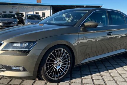 Skoda Superb 178.500 km 13.500 &euro; Kodersdorf 02923