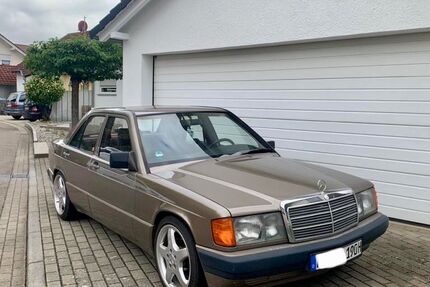 Mercedes-Benz 190 219.000 km 4.500 &euro; Heilbronn 74080