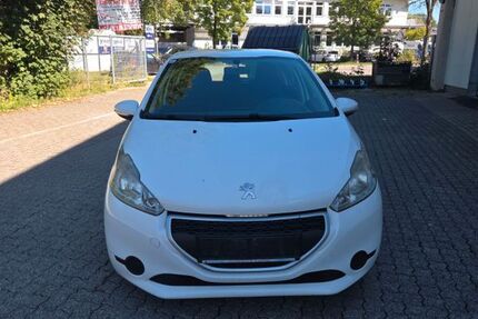 Peugeot 208 260.000 km 2.600 &euro; Rosenheim 83026