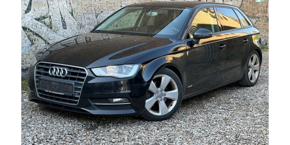 Audi A3 247.000 km 8.450 &euro; Berlin 10245