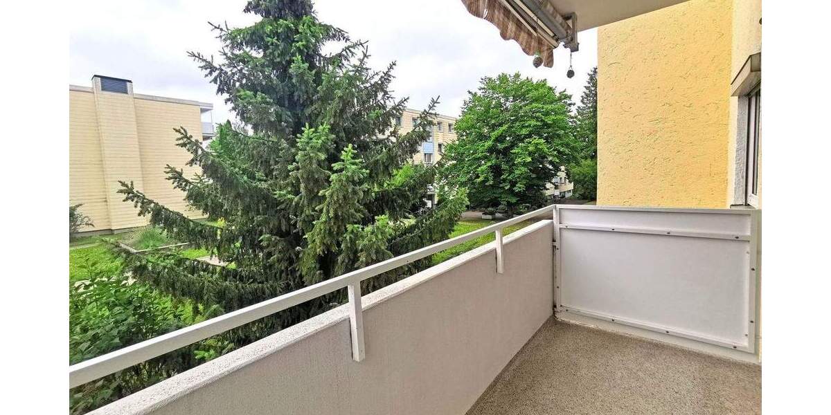 In 10 Minuten am See....Ruhige und helle 3-Zimmerwohnung mit Wohnküche.... 3 zimmer