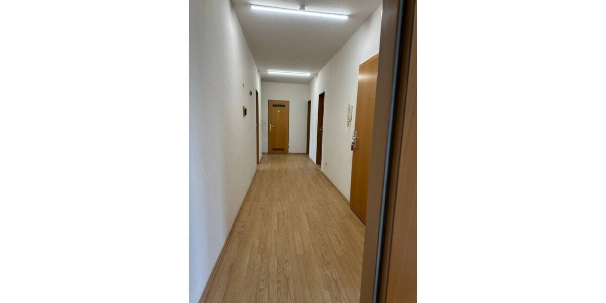 Zimmer Wilhelmshaven Innenstadt - 5 Zimmer, 120 m&sup2;, 700&euro; | Angebot:25696213