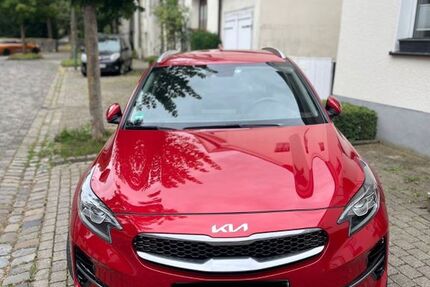 Kia XCeed 90.000 km 15.950 &euro; Sundern 59846