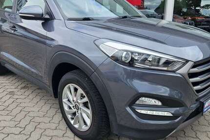 Hyundai TUCSON 82.000 km 14.600 &euro; Waren 17192