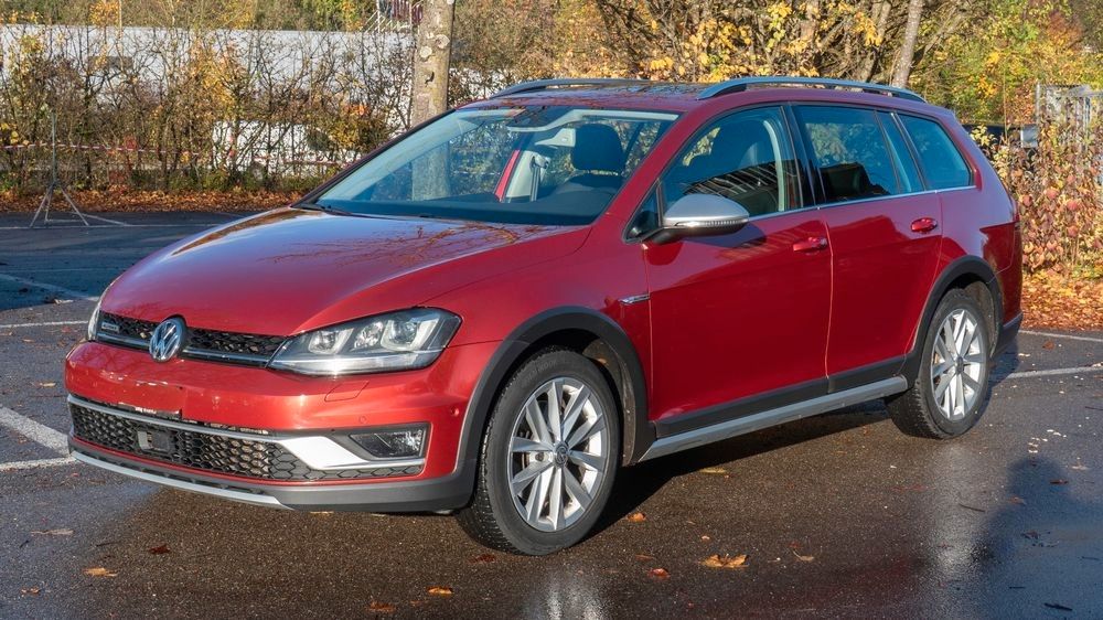 VW Golf 256.243 km 10.400 &euro; Konstanz 78464
