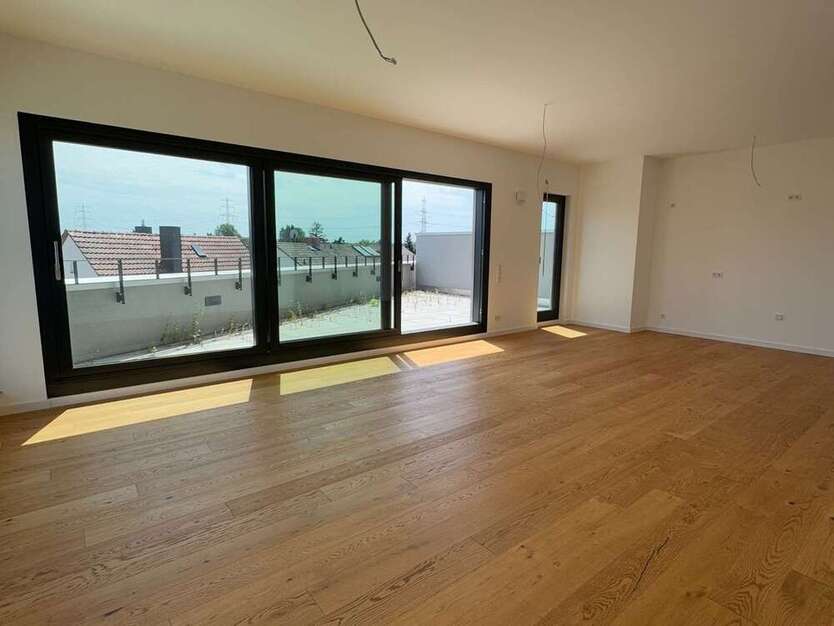 Wohnung zum Kaufen in Frankfurt 1.166.000 € 154.07 m²