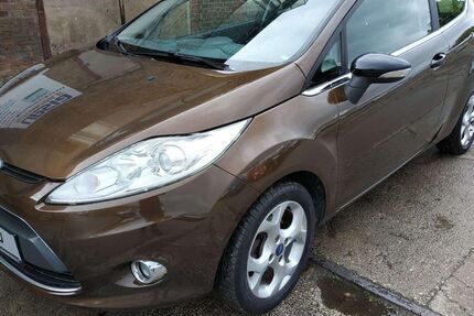 Ford Fiesta 215.018 km 2.990 &euro; Leipzig 04129