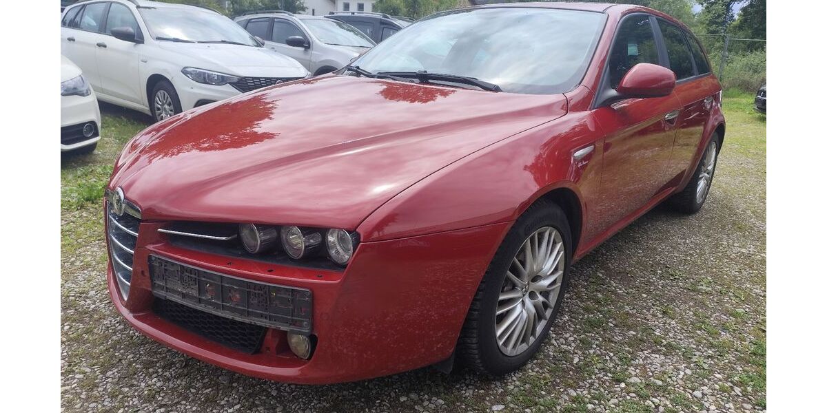 Alfa Romeo 159 211.000 km 899 &euro; Freilassing 83395