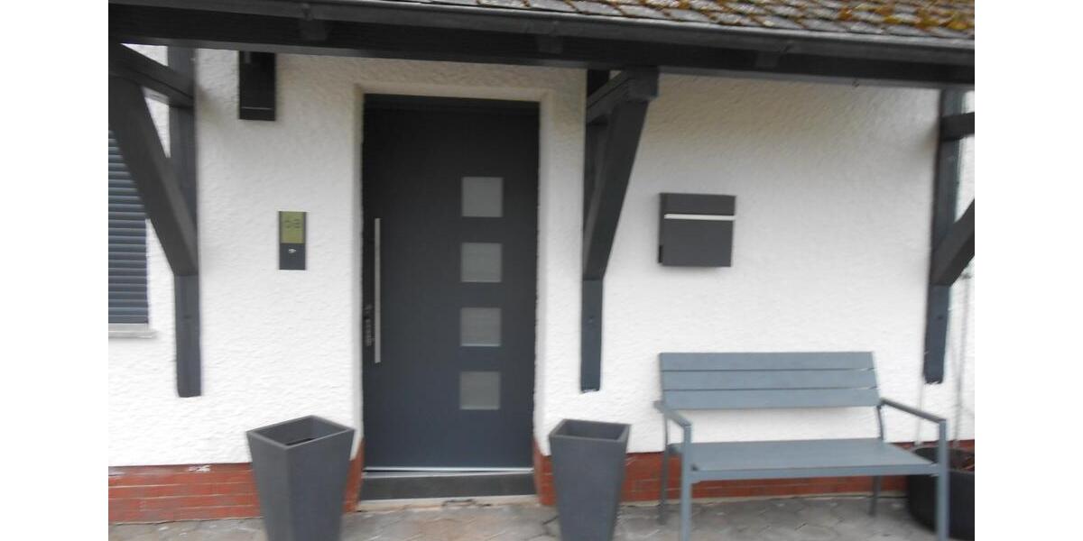 Erdgeschoßwohnung Hohenroda - 3 Zimmer, 105 m&sup2;, 750&euro; | Angebot:24251261