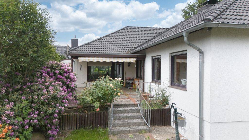Einfamilienhaus Seevetal - Helmstorf Helmstorf - 5 Zimmer, 160 m&sup2;, 640.000&euro; | Angebot:26840791