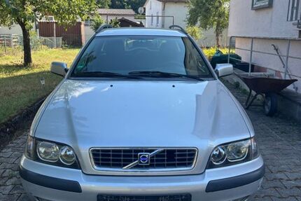 Volvo V40 241.000 km 1.300 &euro; Steinheim 89555