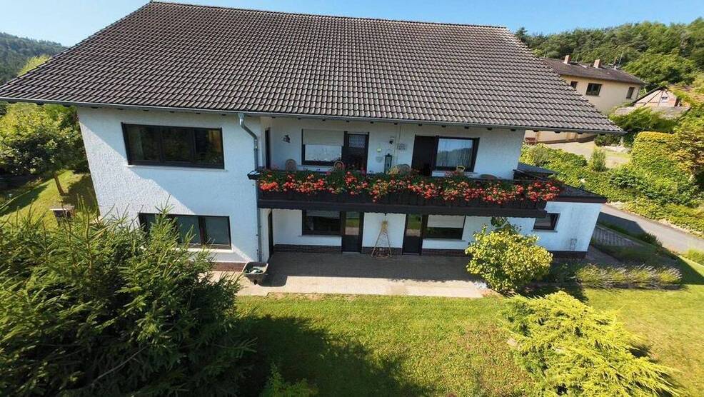 Wohnen, wo der Wald dein Nachbar ist - Traumhaus mit PV im Odenwald