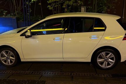 VW Golf 39.000 km 19.700 &euro; Aachen 52080