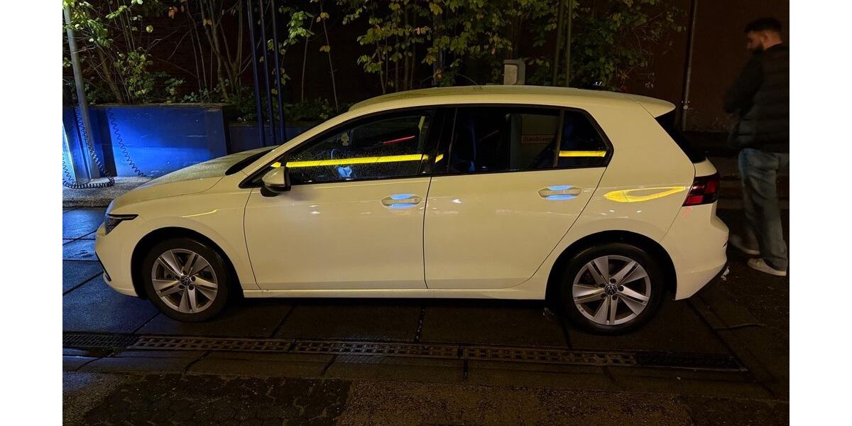 VW Golf 39.000 km 19.700 &euro; Aachen 52080