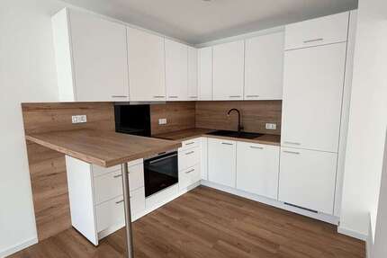 Wohnung Sankt Georgen im Schwarzwald - 3.5 Zimmer, 76 m&sup2;, 950&euro; | Angebot:25783215
