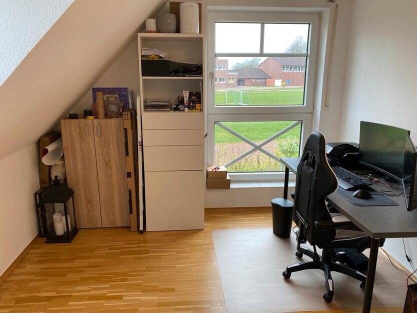 3 Zi Whg mit Balkon, neuem Bad uvm