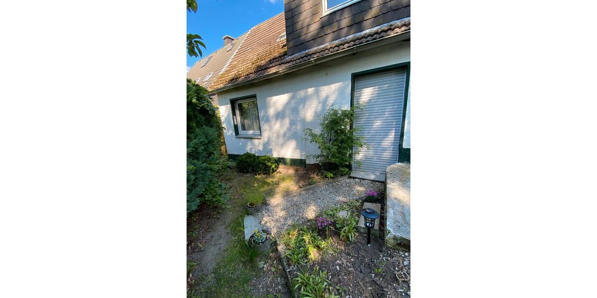 Bauernhaus, Landhaus Brilon - 6.5 Zimmer, 135 m&sup2;, 153.000&euro; | Angebot:26677380