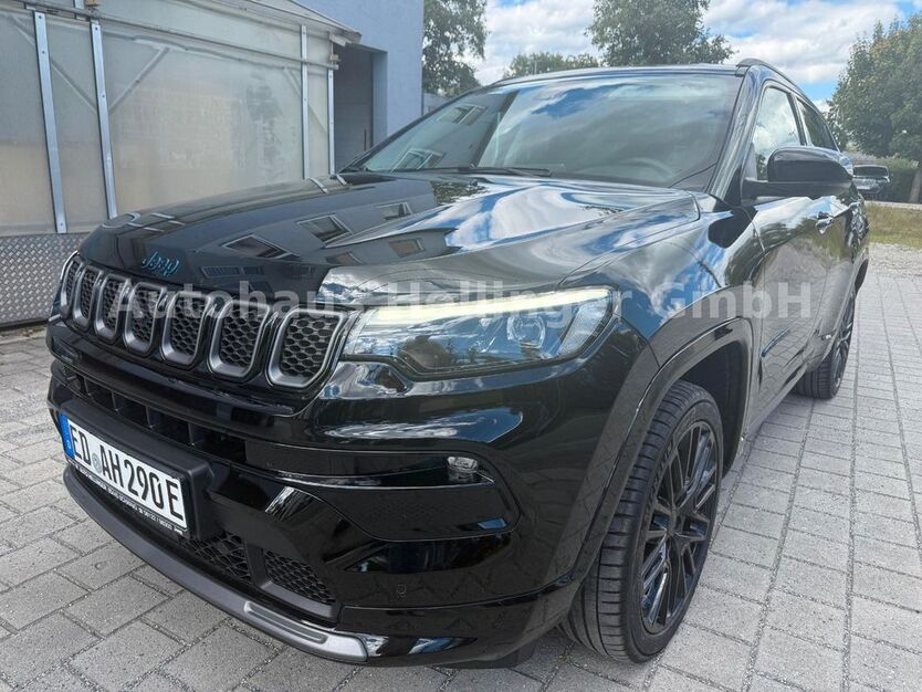 Jeep Compass 32.500 km 37.900 € Schwaig 85445