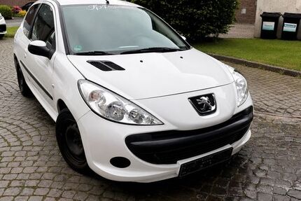 Peugeot 206 122.000 km 1.250 &euro; Bielefeld 33602