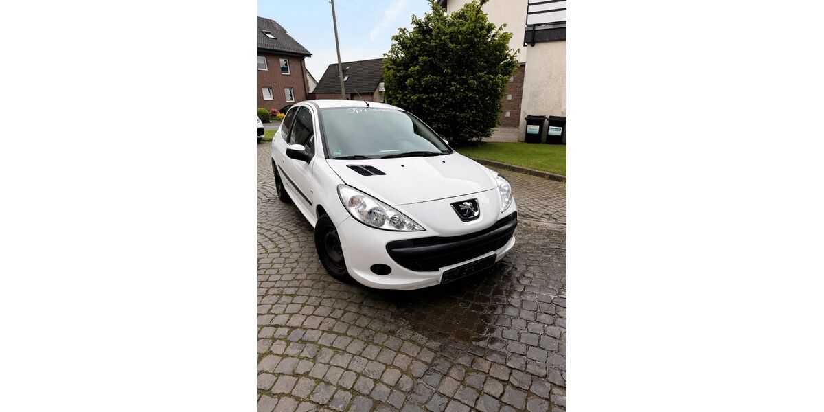 Peugeot 206 122.000 km 1.250 &euro; Bielefeld 33602